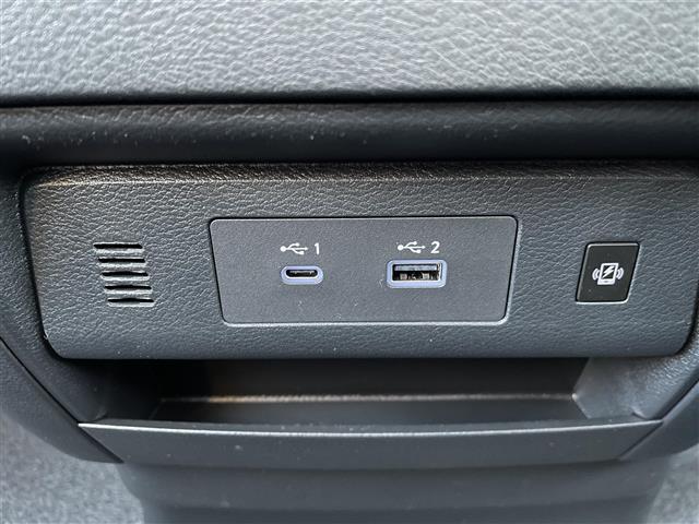 セレナ e-パワー ハイウェイスターV 登録済未使用車 12型ナビ 全方位カメラ ETC2.0 プロパイロット インテリジェントルームミラー 後席モニター ドライブレコーダー LEDライト コーナーセンサー 衝突軽減ブレーキ VDC LDP(16枚目)