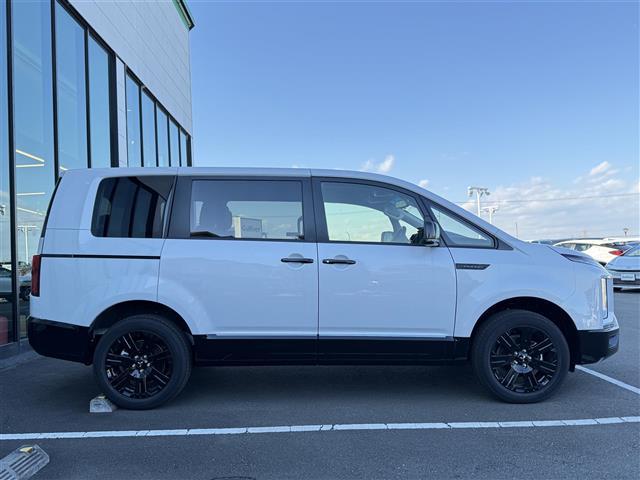 デリカＤ：５ 　登録済未使用車　専用ＡＬＰＩＮＥ１１型ナビ・フルセグＴＶ・Ｂｌｕｅｔｏｏｔｈ　全方位カメラ　パワーバックドア　ブラインドスポット　両側パワースライド　三菱ｅ－Ａｓｓｉｓｔ　Ｄ／Ｎ席シートヒーター（34枚目）