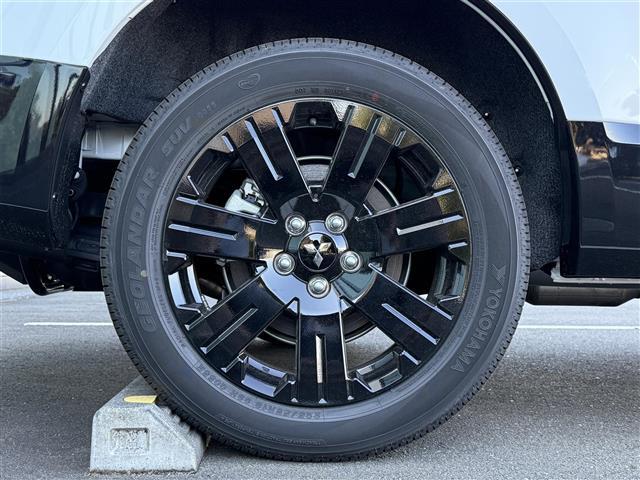 デリカＤ：５ 　登録済未使用車　専用ＡＬＰＩＮＥ１１型ナビ・フルセグＴＶ・Ｂｌｕｅｔｏｏｔｈ　全方位カメラ　パワーバックドア　ブラインドスポット　両側パワースライド　三菱ｅ－Ａｓｓｉｓｔ　Ｄ／Ｎ席シートヒーター（39枚目）