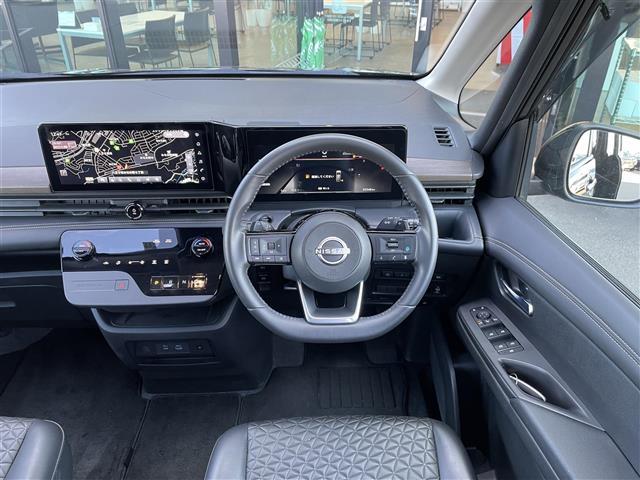 セレナ ハイウェイスターＶ　プロパイロット　純正１２．３インチナビ　フルセグ　アラウンドビューモニター　フリップダウンモニター　両側パワースライドドア　インテリジェントルームミラー　ビルトインＥＴＣ２．０　パドルシフト　ＥＳＣ（26枚目）