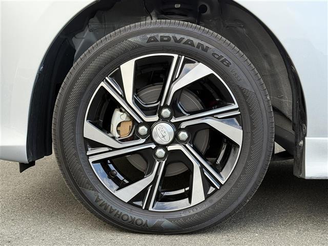 シフォン カスタムＲ　スマートアシスト　ワンオーナー　衝突軽減　横滑り防止　ロングスライド　アイドリングストップ　両側電動スライドドア　ドライブレコーダー　シートヒーター　ハーフレザーシート　後席サンシェイド　純正ＣＤプレイヤー　Ａストップ（39枚目）