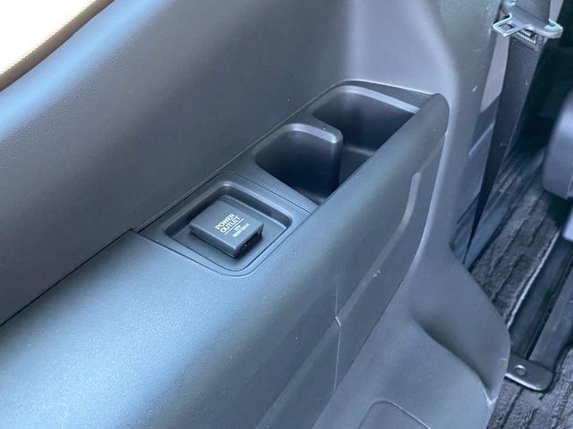 スパーダハイブリッド G ホンダセンシング 衝突被害軽減・車線逸脱防止・レーダークルーズ・両側パワースライドドア・純正ナビTV・バックモニター・ETC・LEDヘッドランプ・禁煙(48枚目)