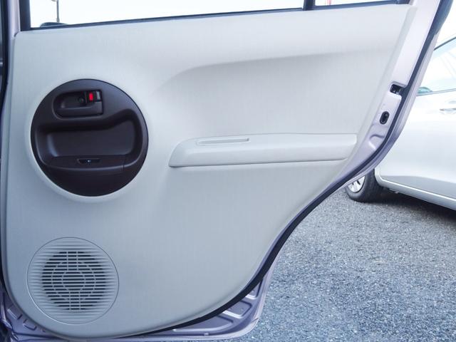 X Lパッケージ 車検整備2年付き 助手席サイドリフトアップ車Aタイプ 手動車いす用収納装置 1オーナー 禁煙車 CDデッキ スマートキー オートA/C 新品バッテリー 記録簿H27/28/R3年度有り全ディーラー整備(40枚目)