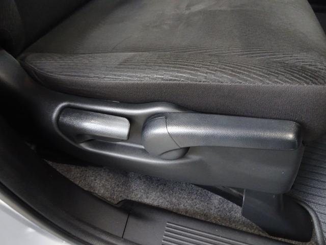 フリード X サイドリフトアップシート 禁煙車 メモリーナビ DVD ワンセグ Bカメラ BT音楽 スマートキー ETC オートエアコン ステアリモコン 左電動スライドドア HID 社外15インチAW Tチェーン(18枚目)