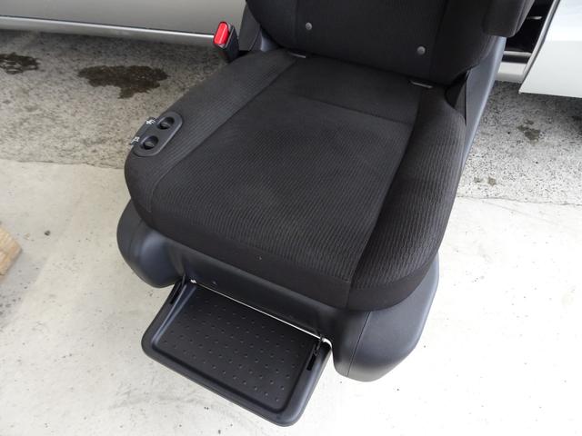 フリード X サイドリフトアップシート 禁煙車 メモリーナビ DVD ワンセグ Bカメラ BT音楽 スマートキー ETC オートエアコン ステアリモコン 左電動スライドドア HID 社外15インチAW Tチェーン(23枚目)