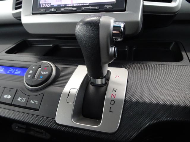 フリード X サイドリフトアップシート 禁煙車 メモリーナビ DVD ワンセグ Bカメラ BT音楽 スマートキー ETC オートエアコン ステアリモコン 左電動スライドドア HID 社外15インチAW Tチェーン(36枚目)