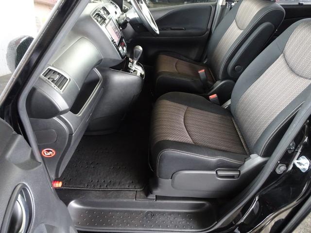 セレナ ハイウェイスター Vセレクション+セーフティ SHV 禁煙車 SDナビ DVD 音楽録音 フルセグ 全周囲カメラ BT音楽 後席モニター スマキー ETC Aライト クルコン ステアリモコン 両側電動スライド 衝突軽減 車線逸脱 LED フォグ 16AW(14枚目)