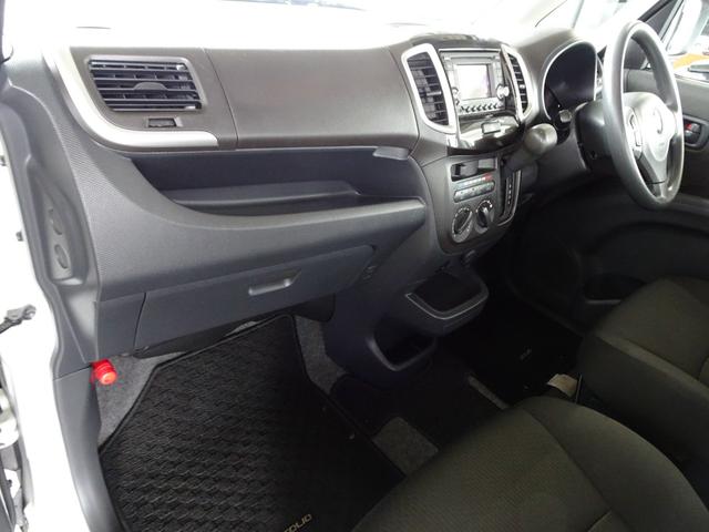 ソリオ G ユーザー買取車 ディスプレイ付きオーディオ バックカメラ CD USB AUX スマートキー ステアリモコン 左電動スライドドア シートリフター 社外LEDヘッドライト タイミングチェーン 新品タイヤ(12枚目)