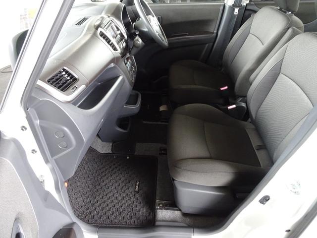 ソリオ G ユーザー買取車 ディスプレイ付きオーディオ バックカメラ CD USB AUX スマートキー ステアリモコン 左電動スライドドア シートリフター 社外LEDヘッドライト タイミングチェーン 新品タイヤ(14枚目)