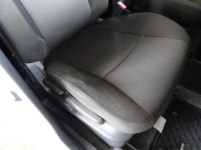 ソリオ G ユーザー買取車 ディスプレイ付きオーディオ バックカメラ CD USB AUX スマートキー ステアリモコン 左電動スライドドア シートリフター 社外LEDヘッドライト タイミングチェーン 新品タイヤ(15枚目)