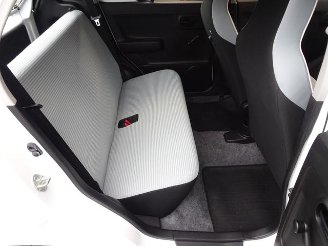 アルト Ｆ　車検整備２年付き　禁煙車　ＣＤ　ＡＵＸ　キーレス　スペアキー　パワーウインドウ　タイミングチェーン（17枚目）