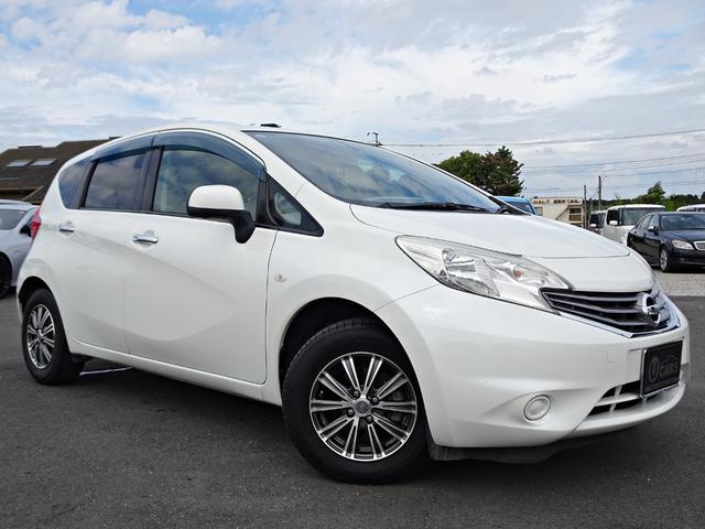 ノート メダリスト 禁煙車 SDナビ DVD再生 フルセグ 全方位カメラ BT音楽 ETC スマートキー Aライト オートエアコン ハーフレザー Aストップ シートリフター 社外14AW Tチェーン タイヤ4本新品(9枚目)