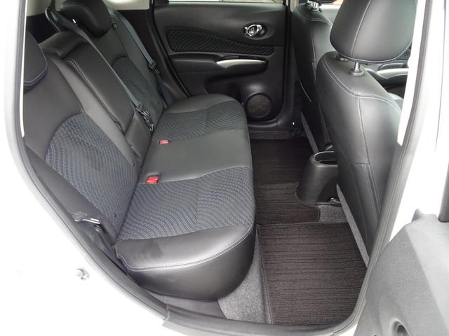 ノート メダリスト 禁煙車 SDナビ DVD再生 フルセグ 全方位カメラ BT音楽 ETC スマートキー Aライト オートエアコン ハーフレザー Aストップ シートリフター 社外14AW Tチェーン タイヤ4本新品(18枚目)