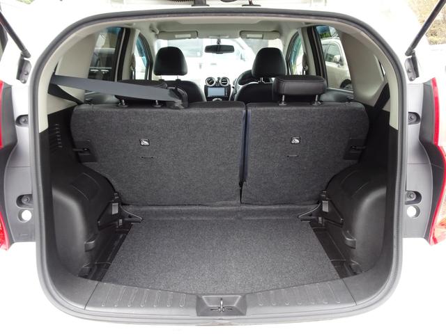 ノート メダリスト 禁煙車 SDナビ DVD再生 フルセグ 全方位カメラ BT音楽 ETC スマートキー Aライト オートエアコン ハーフレザー Aストップ シートリフター 社外14AW Tチェーン タイヤ4本新品(20枚目)