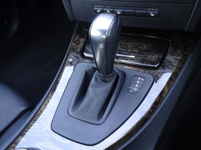 ３シリーズ ３３５ｉ　Ｍスポーツパッケージ　禁煙車　ナビ　ＥＴＣ　スマートキー　クルコン　本革シート　電動シート　シートヒーター　パドル　サンルーフ　ＨＩＤ　フォグ　ビルシュタインショック＆アイバッハ　ＨＲＥ１９インチＡＷ　ＦＴＰエアダクト（28枚目）