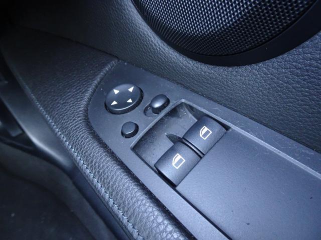 ３シリーズ ３３５ｉ　Ｍスポーツパッケージ　禁煙車　ナビ　ＥＴＣ　スマートキー　クルコン　本革シート　電動シート　シートヒーター　パドル　サンルーフ　ＨＩＤ　フォグ　ビルシュタインショック＆アイバッハ　ＨＲＥ１９インチＡＷ　ＦＴＰエアダクト（42枚目）