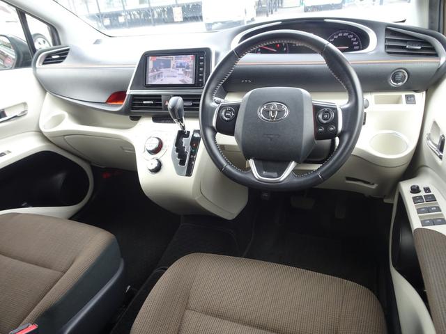 シエンタ Ｇ　車検整備２年付　１オーナ　禁煙車　ＳＤナビ　ＤＶＤ再生　ＴＶ　Ｂカメラ　ＢＴ音楽　スマートキー　ＥＴＣ　オートＡＣ　ステリモ　両側電動　後席モニタ　前後ドラレコ　Ａストップ　シートリフター　Ｔチェーン（11枚目）