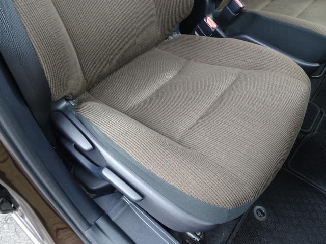 シエンタ Ｇ　車検整備２年付　１オーナ　禁煙車　ＳＤナビ　ＤＶＤ再生　ＴＶ　Ｂカメラ　ＢＴ音楽　スマートキー　ＥＴＣ　オートＡＣ　ステリモ　両側電動　後席モニタ　前後ドラレコ　Ａストップ　シートリフター　Ｔチェーン（15枚目）