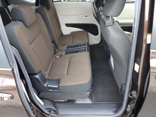 シエンタ Ｇ　車検整備２年付　１オーナ　禁煙車　ＳＤナビ　ＤＶＤ再生　ＴＶ　Ｂカメラ　ＢＴ音楽　スマートキー　ＥＴＣ　オートＡＣ　ステリモ　両側電動　後席モニタ　前後ドラレコ　Ａストップ　シートリフター　Ｔチェーン（18枚目）