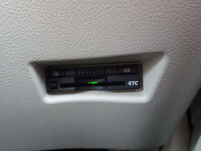 シエンタ Ｇ　車検整備２年付　１オーナ　禁煙車　ＳＤナビ　ＤＶＤ再生　ＴＶ　Ｂカメラ　ＢＴ音楽　スマートキー　ＥＴＣ　オートＡＣ　ステリモ　両側電動　後席モニタ　前後ドラレコ　Ａストップ　シートリフター　Ｔチェーン（33枚目）