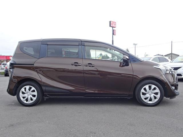 シエンタ Ｇ　車検整備２年付　１オーナ　禁煙車　ＳＤナビ　ＤＶＤ再生　ＴＶ　Ｂカメラ　ＢＴ音楽　スマートキー　ＥＴＣ　オートＡＣ　ステリモ　両側電動　後席モニタ　前後ドラレコ　Ａストップ　シートリフター　Ｔチェーン（54枚目）