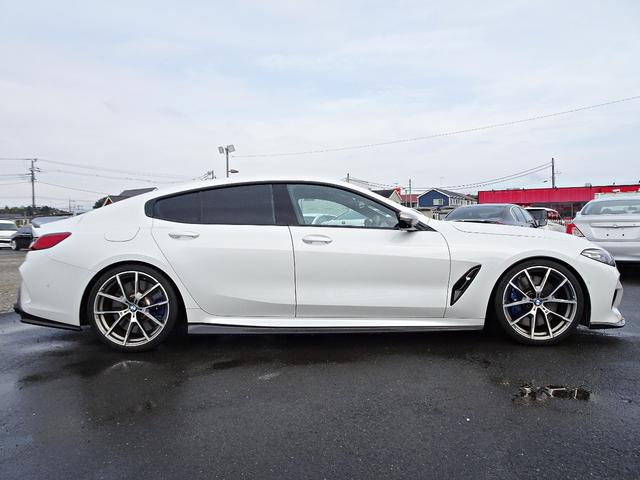8シリーズ M850i xDrive グランクーペ 4WD 禁煙車 ガラスサンルーフ B&Wダイヤモンドサラウンド 3Dデザインエアロ 3Dデザインマフラー H&Rダウンサス ナビ ETC アラウンドビュー 本革シート シートヒーター&ベンチレーション(59枚目)