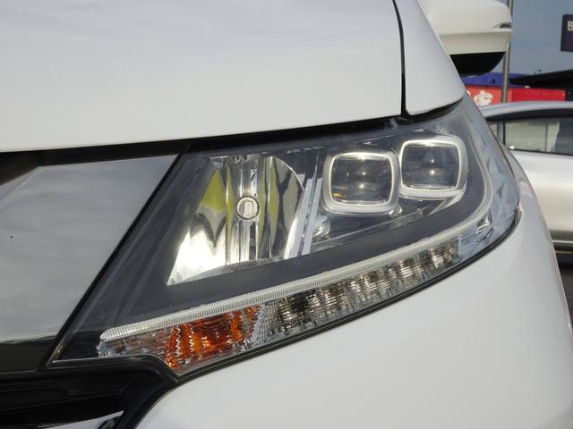 オデッセイ アブソルート・EX 車検整備2年付 禁煙 ナビ フルセグ F&Bカメラ BT音楽 HDMI スマキー ETC Aライト クルコン ステリモ 電動シート 本革 シートヒータ 両側電動 後席モニタ 衝突軽減 BSM LED(67枚目)