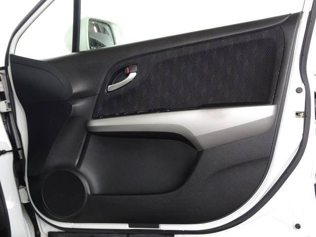 ストリーム RSZ 車検整備2年付 禁煙車 HDDナビ DVD再生 音楽録音 フルセグ バックカメラ キーレス ETC パドルシフト 純正17AW HIDライト タイミングチェーン ウインカーミラー(49枚目)