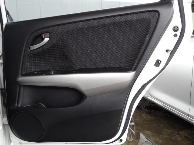 ストリーム RSZ 車検整備2年付 禁煙車 HDDナビ DVD再生 音楽録音 フルセグ バックカメラ キーレス ETC パドルシフト 純正17AW HIDライト タイミングチェーン ウインカーミラー(51枚目)