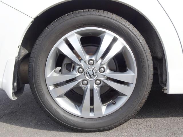 ストリーム RSZ 車検整備2年付 禁煙車 HDDナビ DVD再生 音楽録音 フルセグ バックカメラ キーレス ETC パドルシフト 純正17AW HIDライト タイミングチェーン ウインカーミラー(68枚目)