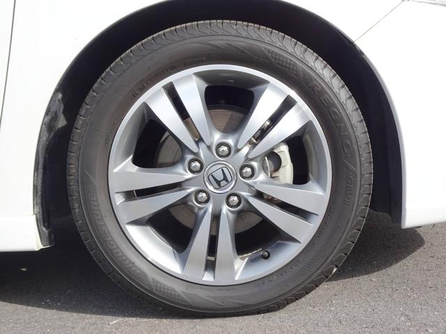 ストリーム RSZ 車検整備2年付 禁煙車 HDDナビ DVD再生 音楽録音 フルセグ バックカメラ キーレス ETC パドルシフト 純正17AW HIDライト タイミングチェーン ウインカーミラー(69枚目)