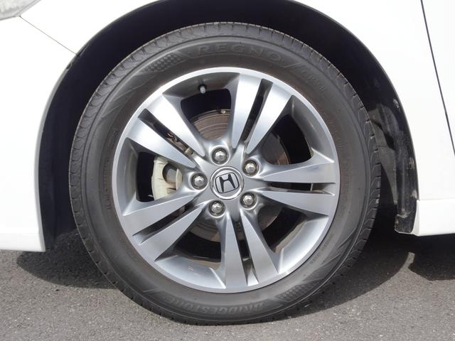 ストリーム RSZ 車検整備2年付 禁煙車 HDDナビ DVD再生 音楽録音 フルセグ バックカメラ キーレス ETC パドルシフト 純正17AW HIDライト タイミングチェーン ウインカーミラー(70枚目)