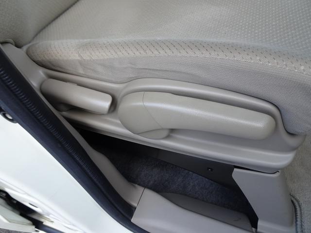 Ｎ－ＢＯＸ Ｇ　車検整備２年付き　禁煙車　メモリーナビ　音楽録音　フルセグ　ＢＴ音楽　スマートキー　両側スライドドア　オートエアコン　ベンチシート　シートリフター　タイミングチェーン（17枚目）