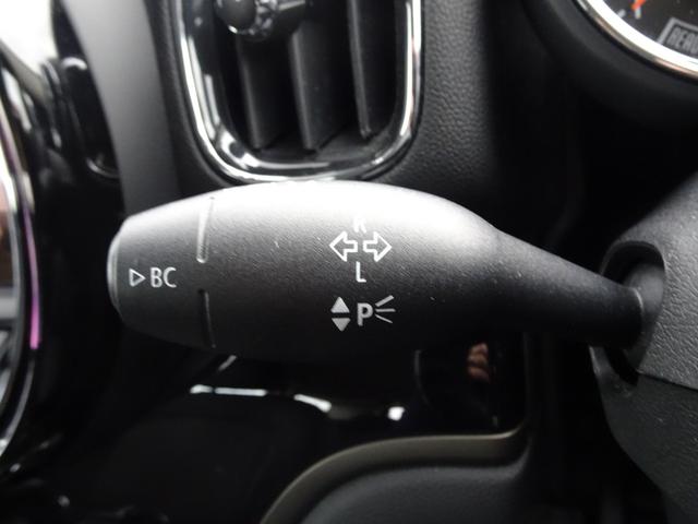 ＭＩＮＩ クーパーＤ　クロスオーバー　禁煙　ナビ　フルセグ　Ｂカメラ　ＵＳＢ　ＡＵＸ　ＢＴ音楽　スマートキー２本　ＥＴＣ　追従クルコン　シートヒーター　Ａストップ　衝突軽減　ＬＥＤライト　記録簿Ｒ１／２／３／５／７年度有り全ディーラー整備（39枚目）