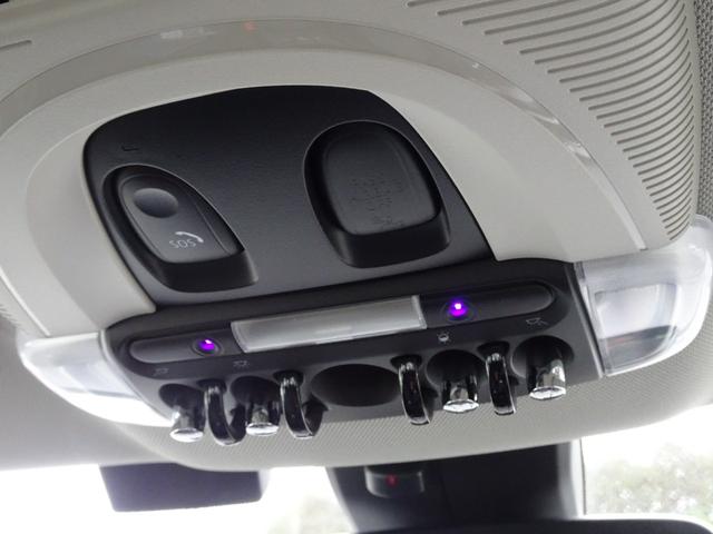 ＭＩＮＩ クーパーＤ　クロスオーバー　禁煙　ナビ　フルセグ　Ｂカメラ　ＵＳＢ　ＡＵＸ　ＢＴ音楽　スマートキー２本　ＥＴＣ　追従クルコン　シートヒーター　Ａストップ　衝突軽減　ＬＥＤライト　記録簿Ｒ１／２／３／５／７年度有り全ディーラー整備（45枚目）