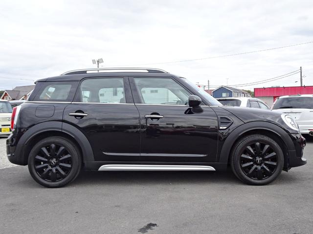 ＭＩＮＩ クーパーＤ　クロスオーバー　禁煙　ナビ　フルセグ　Ｂカメラ　ＵＳＢ　ＡＵＸ　ＢＴ音楽　スマートキー２本　ＥＴＣ　追従クルコン　シートヒーター　Ａストップ　衝突軽減　ＬＥＤライト　記録簿Ｒ１／２／３／５／７年度有り全ディーラー整備（56枚目）