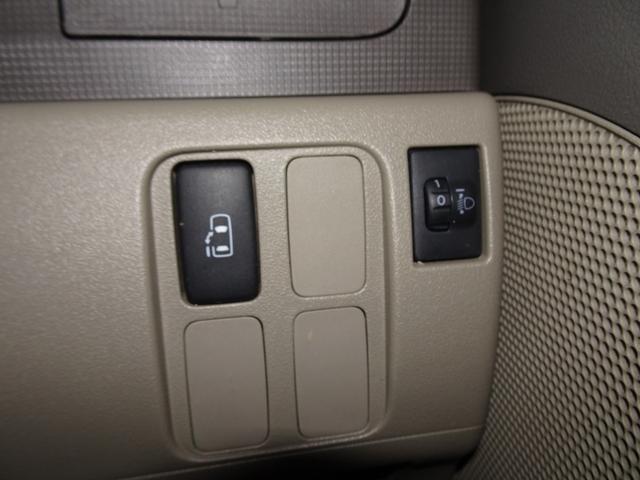 タント ワンダフルセレクション　ユーザ買取車　現状販売車　禁煙車　ＳＤナビ　ワンセグ　スマートキー　左電動スライドドア　ベンチシート　タイミングチェーン（32枚目）