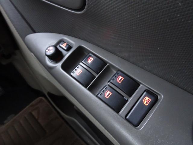 タント ワンダフルセレクション　ユーザ買取車　現状販売車　禁煙車　ＳＤナビ　ワンセグ　スマートキー　左電動スライドドア　ベンチシート　タイミングチェーン（33枚目）