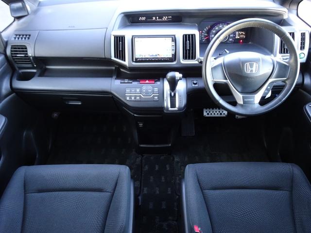 ステップワゴンスパーダ Ｓ　車検整備２年付　後期モデル　ＳＤナビ　ＤＶＤ再生　音楽録音　フルセグ　Ｂカメラ　ＢＴ音楽　キーレス　ＥＴＣ　Ａライト　ステアリモコン　左電動ドア　パドルシフト　ＨＩＤ　フォグ　社外１６ＡＷ　Ｔチェーン（10枚目）