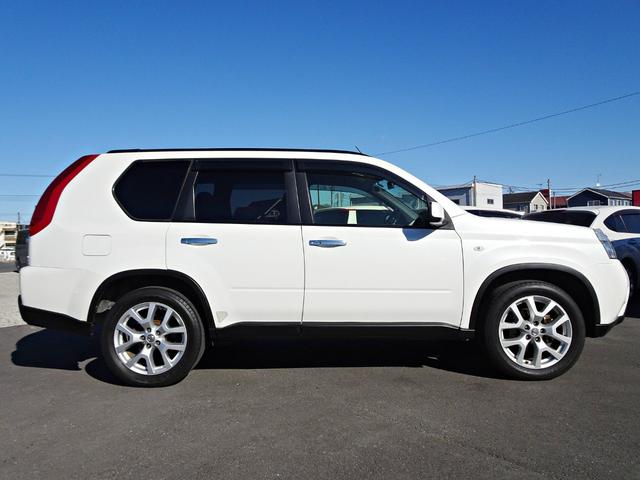 エクストレイル ２０Ｘｔｔ　４ＷＤ　禁煙車　ＳＤナビ　ＤＶＤ再生　フルセグ　ＵＳＢ　ＢＴ音楽　スマキー　ＥＴＣ　Ａライト　クルコン　シートヒーター　ヒルアシスト　ＨＩＤ　フォグ　純正１８ＡＷ　記録簿Ｈ２５〜Ｒ７全ディーラー整備（53枚目）