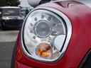 ◆HID(ディスチャージ)ヘッドライト◆従来のハロゲンライトと比べ約3倍の明るさと長寿命が特徴なHIDヘッドライトは、より遠くまで、より明るく安全に照らしてくれます。夜道が不慣れなお客様でも安心です♪