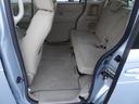 後部座席も綺麗なコンディションでございます♪