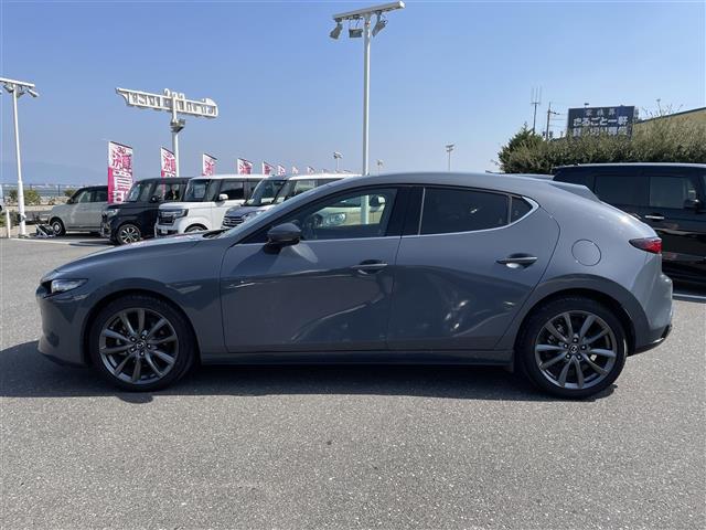 マツダ ＭＡＺＤＡ３ファストバック