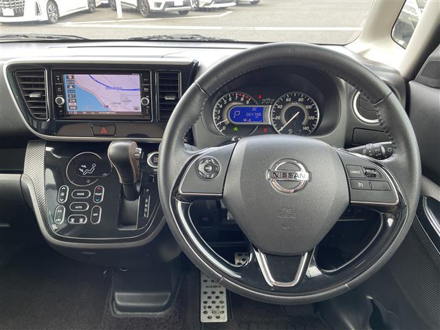 デイズルークス ハイウェイスター　Ｇターボ　４ＷＤ　純正ＳＤナビ　ＤＶＤ／ＤＴＶ／Ｂｌｕｅｔｏｏｔｈ　アラウンドビューモニター　両側パワースライドドア　クルーズコントロール　ＬＥＤオートライト　オートハイビーム　ドライブレコーダー（4枚目）
