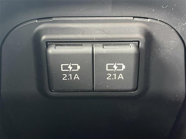 ＲＡＶ４ アドベンチャー　トヨタセーフティセンス　純正９型ナビ　ＤＶＤ／ＤＴＶ／Ｂｌｕｅｔｏｏｔｈ　バックカメラ　パワーバックドア　レーダークルーズコントロール　ステアリングスイッチ　合皮シート　パワーシート　ＬＥＤ　ＥＴＣ（9枚目）