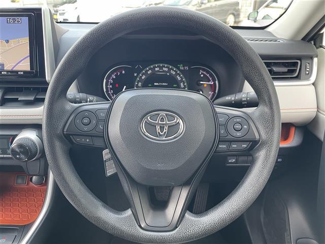 ＲＡＶ４ アドベンチャー　トヨタセーフティセンス　純正９型ナビ　ＤＶＤ／ＤＴＶ／Ｂｌｕｅｔｏｏｔｈ　バックカメラ　パワーバックドア　レーダークルーズコントロール　ステアリングスイッチ　合皮シート　パワーシート　ＬＥＤ　ＥＴＣ（10枚目）