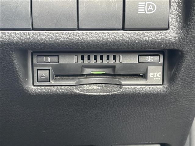 ＲＡＶ４ アドベンチャー　トヨタセーフティセンス　純正９型ナビ　ＤＶＤ／ＤＴＶ／Ｂｌｕｅｔｏｏｔｈ　バックカメラ　パワーバックドア　レーダークルーズコントロール　ステアリングスイッチ　合皮シート　パワーシート　ＬＥＤ　ＥＴＣ（14枚目）