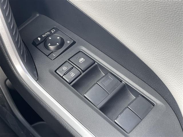 ＲＡＶ４ アドベンチャー　トヨタセーフティセンス　純正９型ナビ　ＤＶＤ／ＤＴＶ／Ｂｌｕｅｔｏｏｔｈ　バックカメラ　パワーバックドア　レーダークルーズコントロール　ステアリングスイッチ　合皮シート　パワーシート　ＬＥＤ　ＥＴＣ（15枚目）