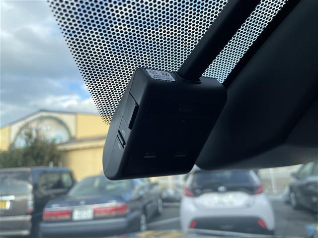 ＲＡＶ４ アドベンチャー　トヨタセーフティセンス　純正９型ナビ　ＤＶＤ／ＤＴＶ／Ｂｌｕｅｔｏｏｔｈ　バックカメラ　パワーバックドア　レーダークルーズコントロール　ステアリングスイッチ　合皮シート　パワーシート　ＬＥＤ　ＥＴＣ（16枚目）
