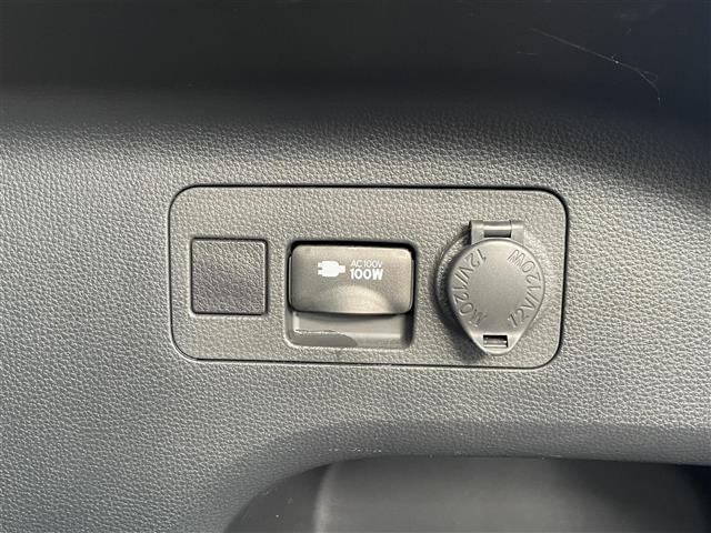 ＲＡＶ４ アドベンチャー　トヨタセーフティセンス　純正９型ナビ　ＤＶＤ／ＤＴＶ／Ｂｌｕｅｔｏｏｔｈ　バックカメラ　パワーバックドア　レーダークルーズコントロール　ステアリングスイッチ　合皮シート　パワーシート　ＬＥＤ　ＥＴＣ（18枚目）